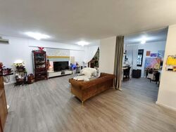 Blk 960 Hougang Avenue 9 (Hougang), HDB Executive #513333941